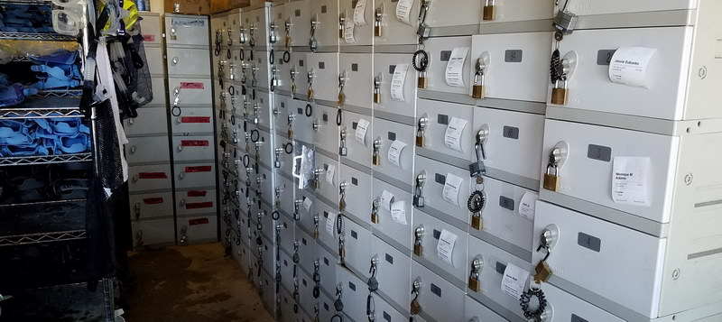 Lockers are available at Hanauma Bay