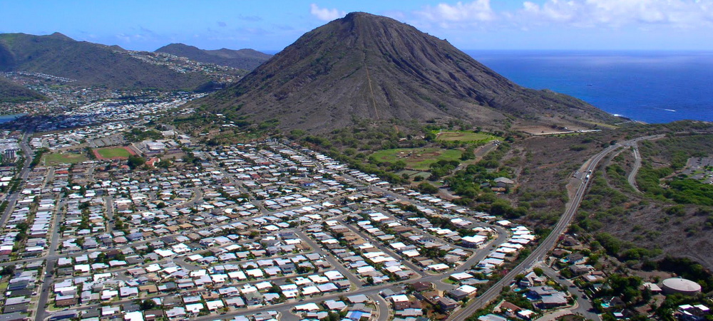 Hanauma Bay Parking Lot - Hanauma Bay State Park